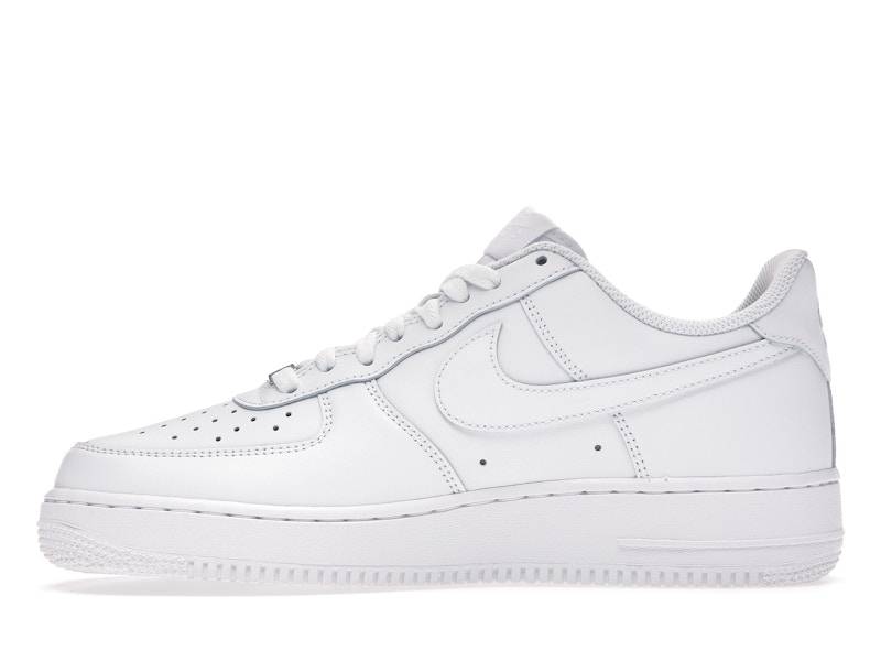 Nike Nike Air Force 1 Low '07 - Triple White —  — view 3