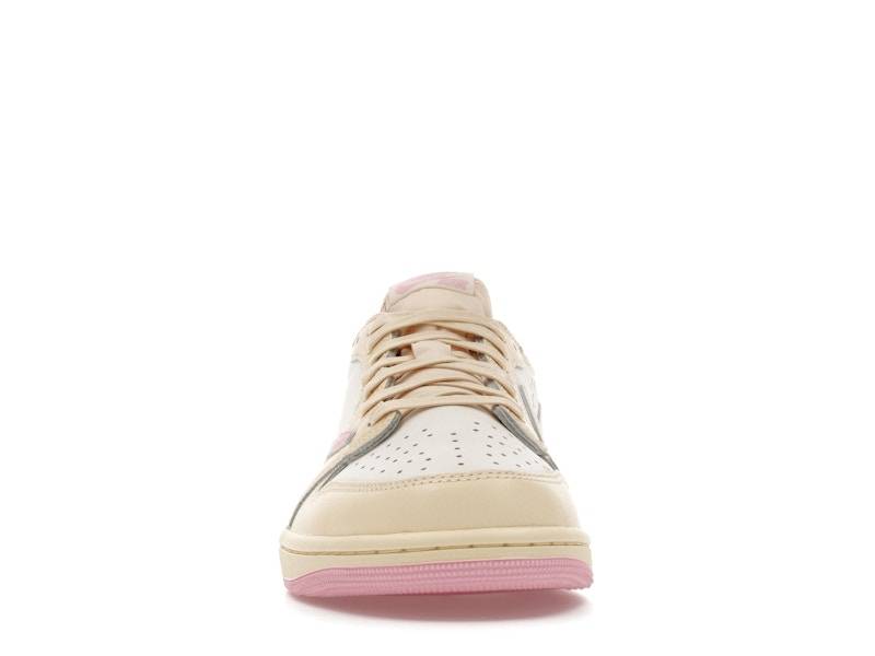 Jordan Air Jordan 1 Retro Low OG SP Travis Scott - Shy Pink —  — view 2